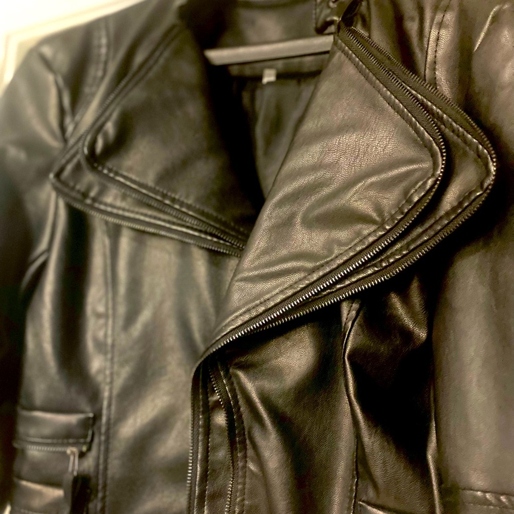 Faux/ leather jacket, zip-accents, never worn